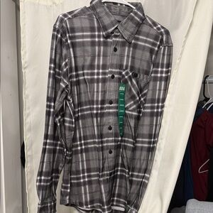 Men's Black and Gray Plaid Casual Shirt